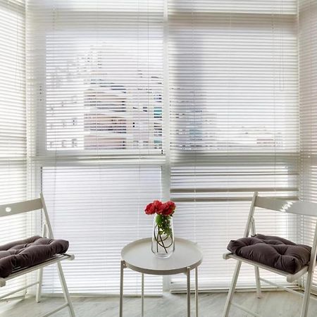 Apartamento Luminoso Cuarteles Apartment Malaga Luaran gambar