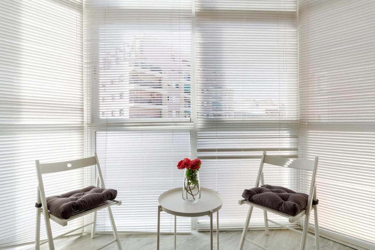 Apartamento Luminoso Cuarteles Apartment Malaga Luaran gambar